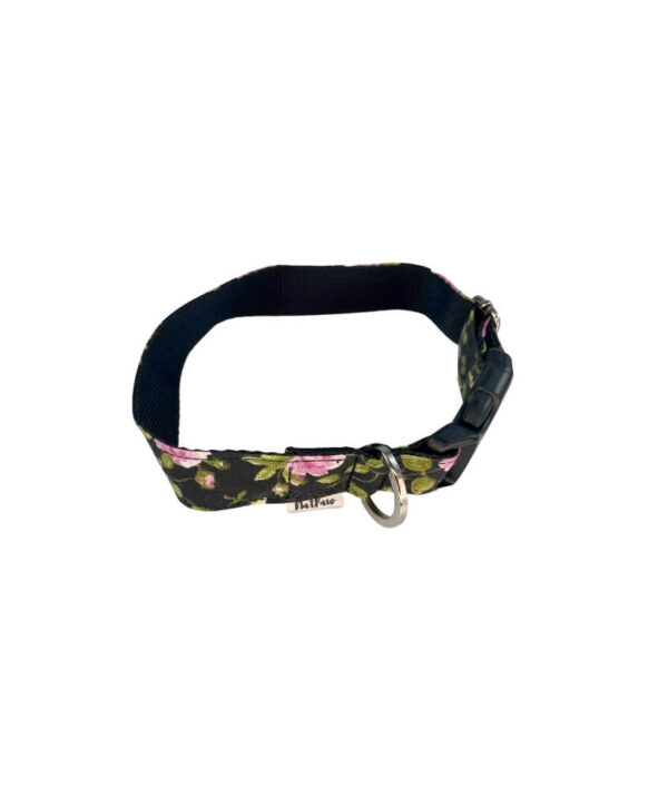 Collar invierno flores negro de NATPAW