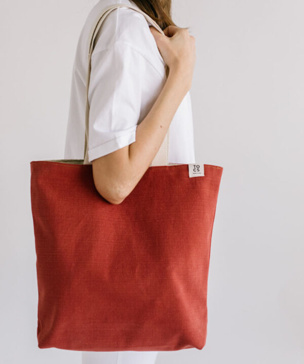 Bolso totebag rojo de TOCS