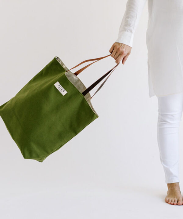 Bolso totebag verde xl de TOCS