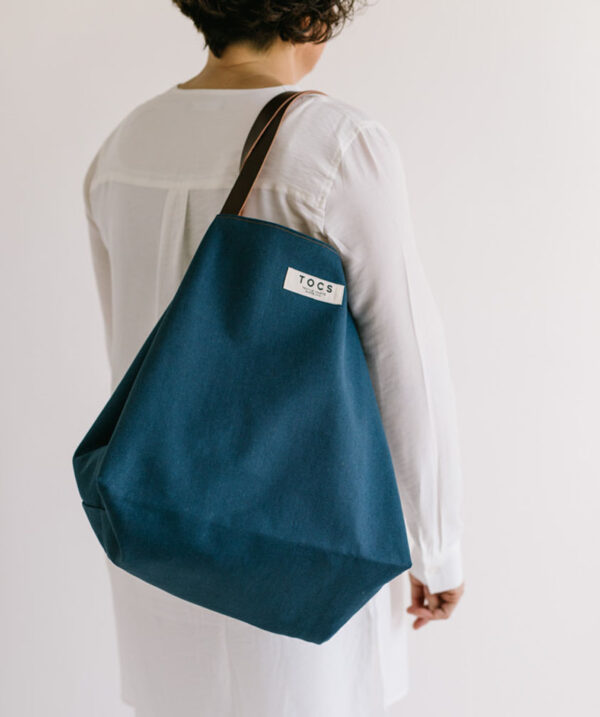 Bolso totebag azul xl de TOCS