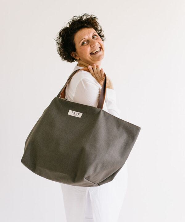 Bolso totebag gris xl de TOCS