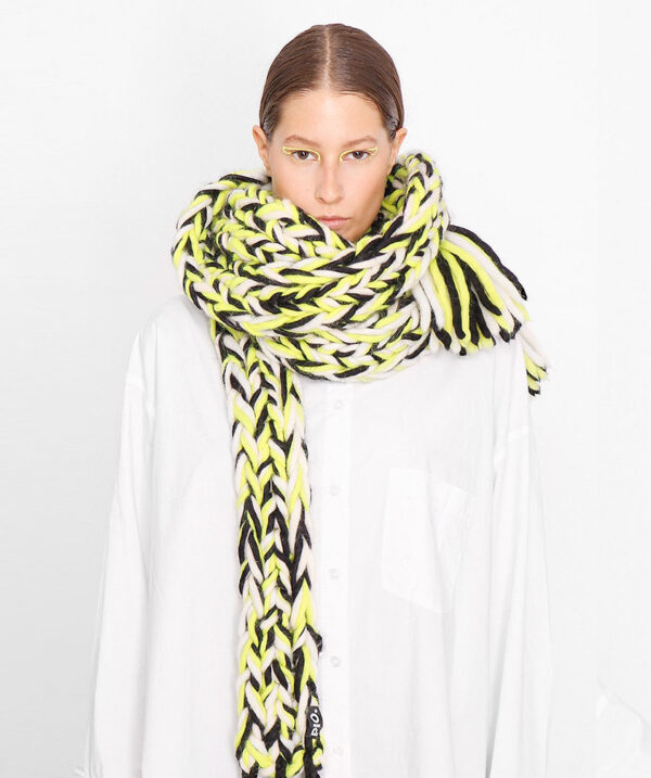 Eve scarf 1 de PIO